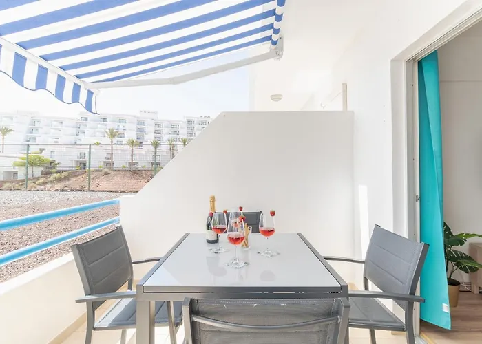 Charming Seaside And Terasse In Playa Paraiso